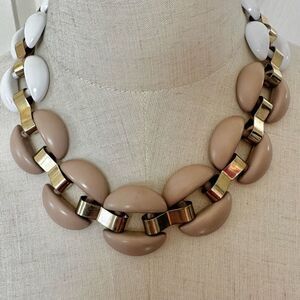 White and brown retro  necklace